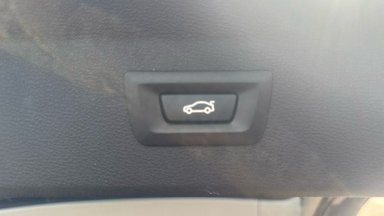 BMW X1 sDrive 18i xLine 5dr Petrol Estate